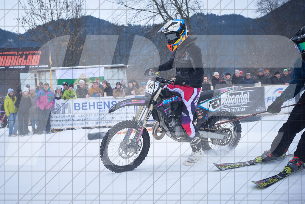 11. Holzknecht Skijöring | Skijöring am 24.01.2026: 11. Holzknecht Skijöring in Gosau am Dachstein, Oberösterreich, ÖsterreichFoto: © 2026 Martin Bihounek | mb-creative.eu