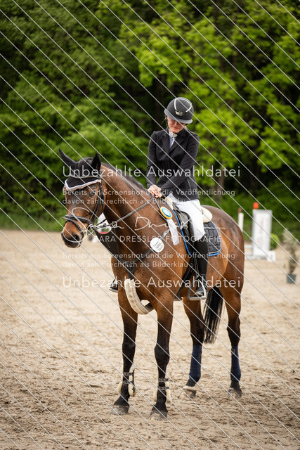 Bad_Meinberg_01052 | saradresslerfotografie - Realisiert mit Pictrs.com