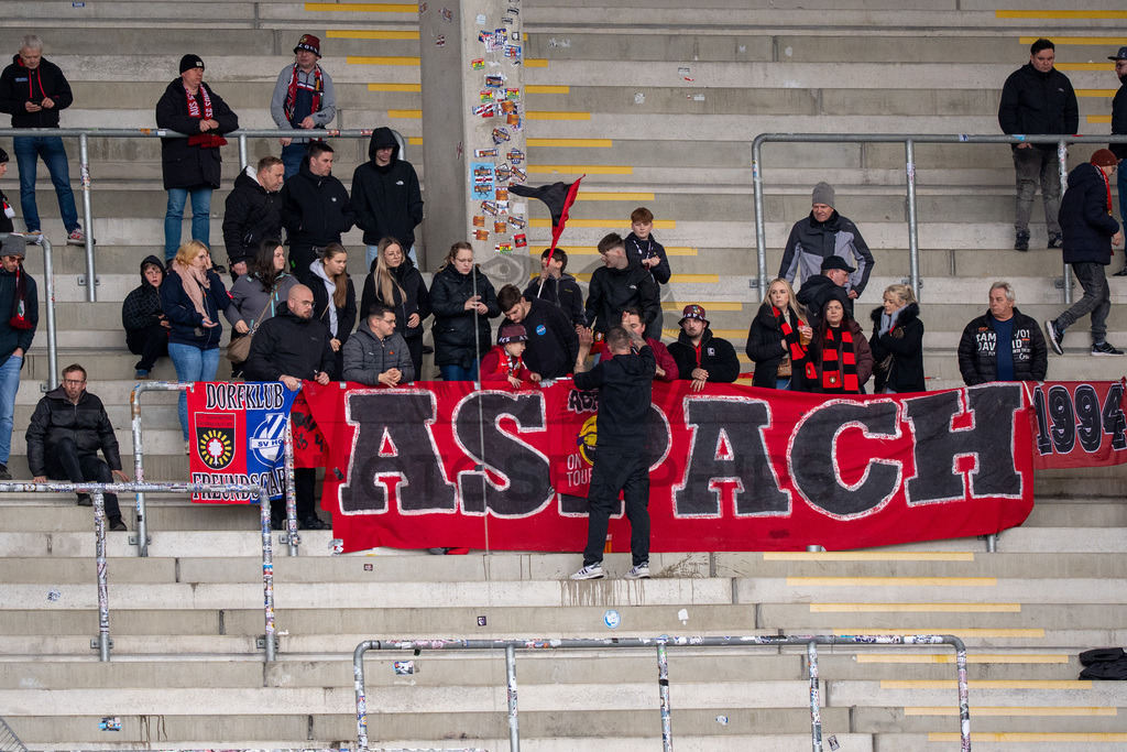 Kickers Offenbach vs. SG Sonnenhof Grossaspach, Fussball, Regionalliga Suedwest, 24. Spieltag, 14.03.2026 | Fans SG Sonnenhof Grossaspach,Kickers Offenbach vs. SG Sonnenhof Grossaspach, Fussball, Regionalliga Suedwest, 24. Spieltag, 14.03.2026Foto: photosbyphips/Philip Ziegler