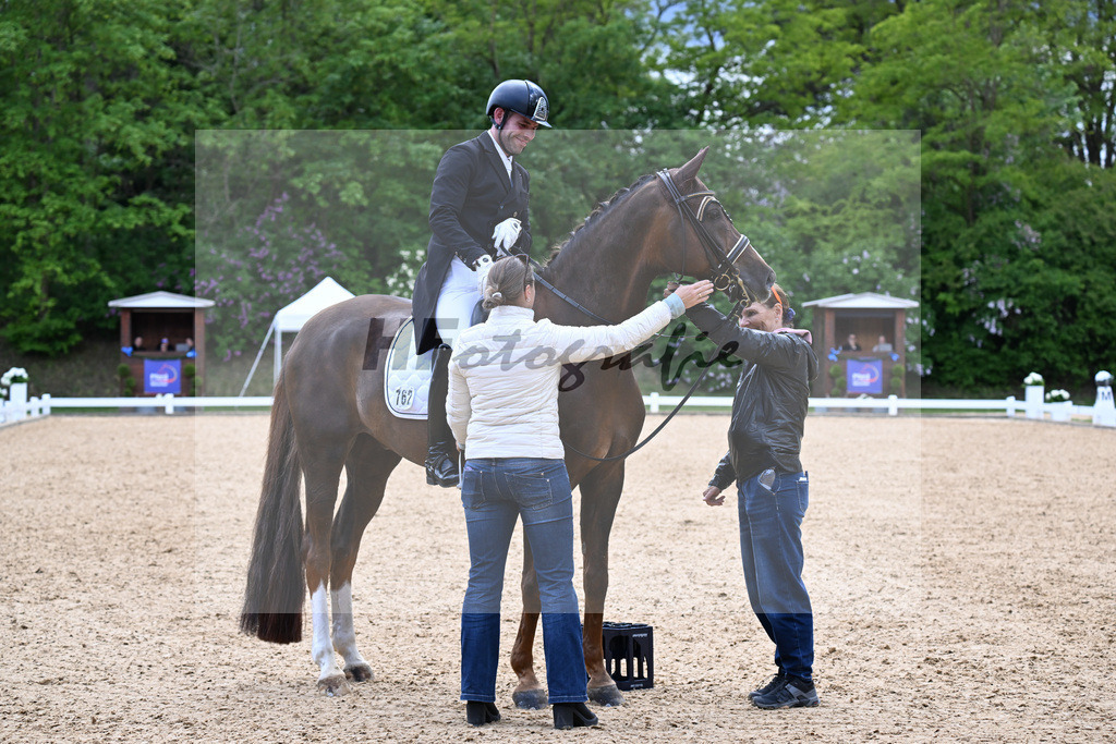 Equistro Dressurderby_26268189 | hf-fotografie - Realisiert mit Pictrs.com
