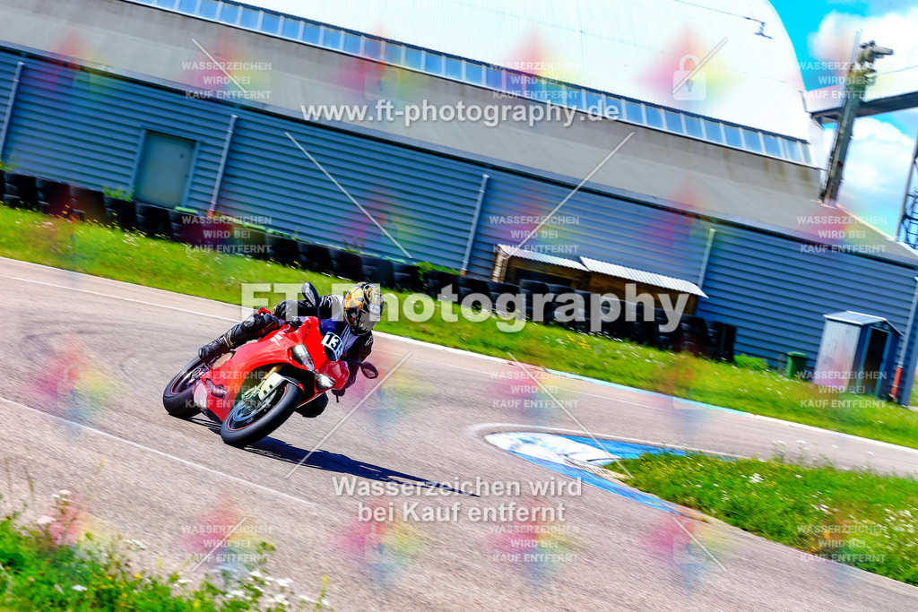 _OUR6177 | Hier findet Ihr Bilder von Touristenfahrten auf der Nürburgring Nordschleife oder von anderen Veranstaltungen die ich besucht habe. Viel Spass beim Durch Schauen 