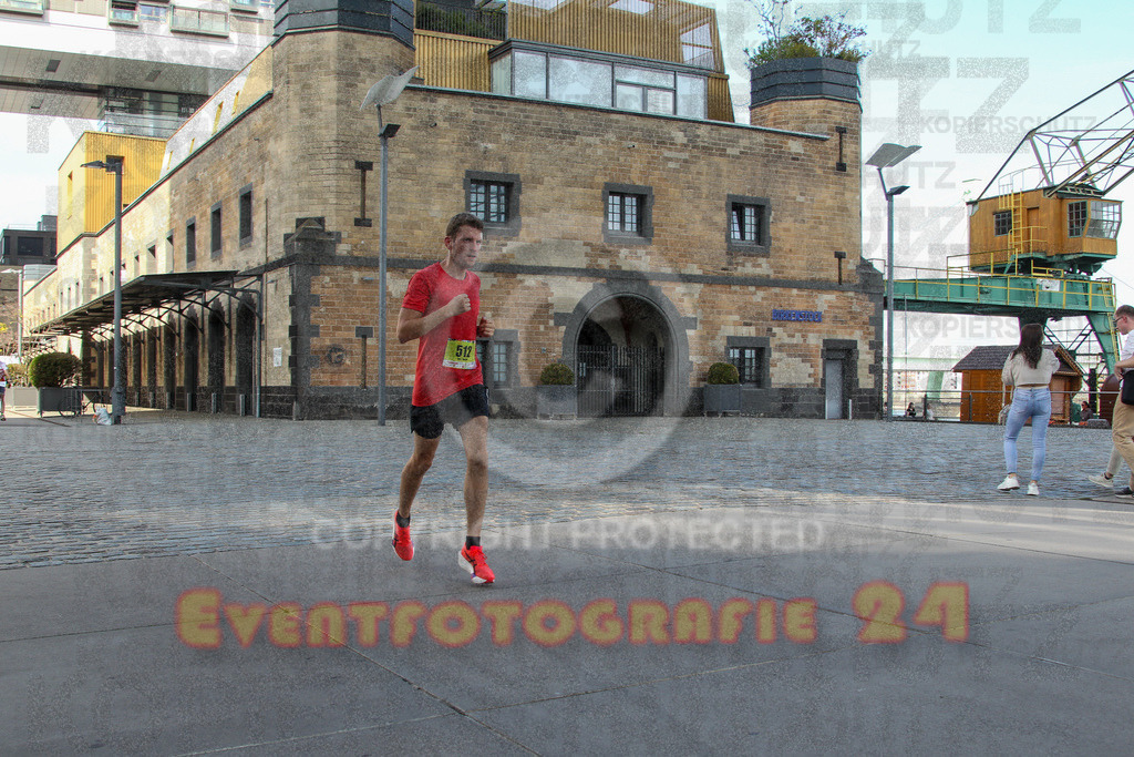 250920_1449_EV4_7186 | Sportfotografie im Rhein-Sieg Kreis, Köln, Bonn, NRW, Rheinland Pfalz, Hessen, etc. Unser Tätigkeitsfeld umfasst den Laufsport vom Volkslauf über den Marathon, Duathlon, Triathon bis zum Ultralauf wie Kölnpfad Ultra oder Schindertrail.