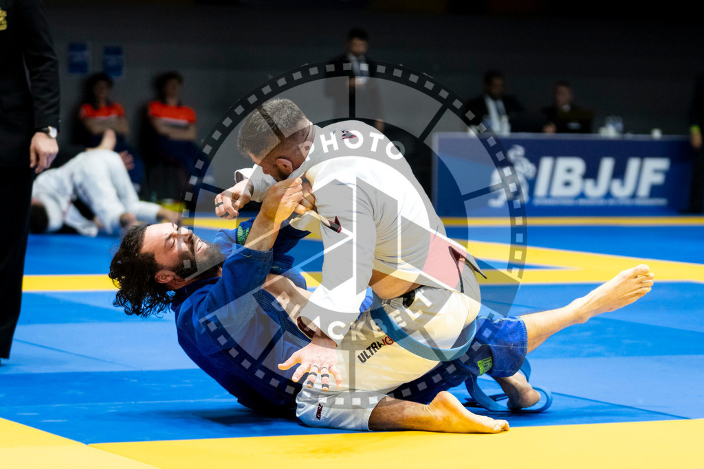 20240121PBB7261 | Photoblackbelt is martial arts photography and more. 
Reportage, sport, action.