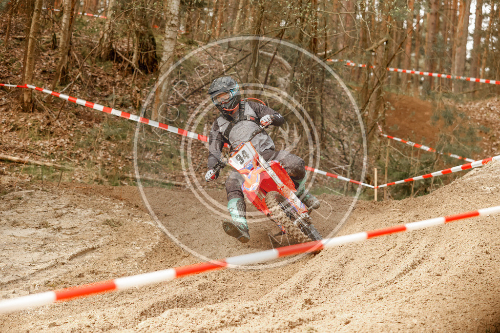 4TaktLauf1-150 | koppe-media - Realisiert mit Pictrs.com
