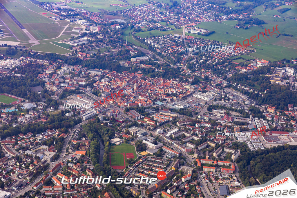 Die Luftbildaufnahme Neugablonz -  wurde 2020 mittels Flugzeug (keine Drohne) erstellt. Perfekte Schärfe und Druck- Ergebnisse- Garantiert!