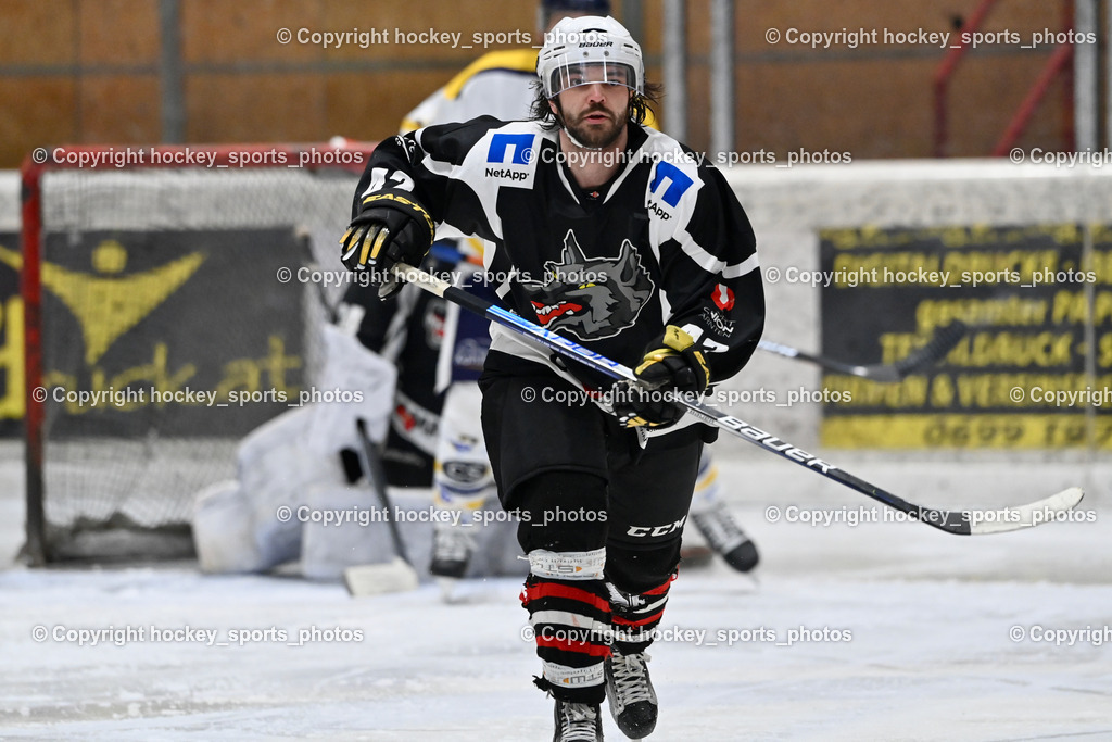 EC Tigers Paternion vs. Tarco Wölfe II | #42 Miklauc Felix Tarco Wölfe II, EC Tigers Paternion vs. Tarco Wölfe II, EC Tigers Paternion vs. Tarco Wölfe II am 19.12.2024 in Spittal an der Drau (Eissportzentrum Spittal), Austria, (Photo by Bernd Stefan)