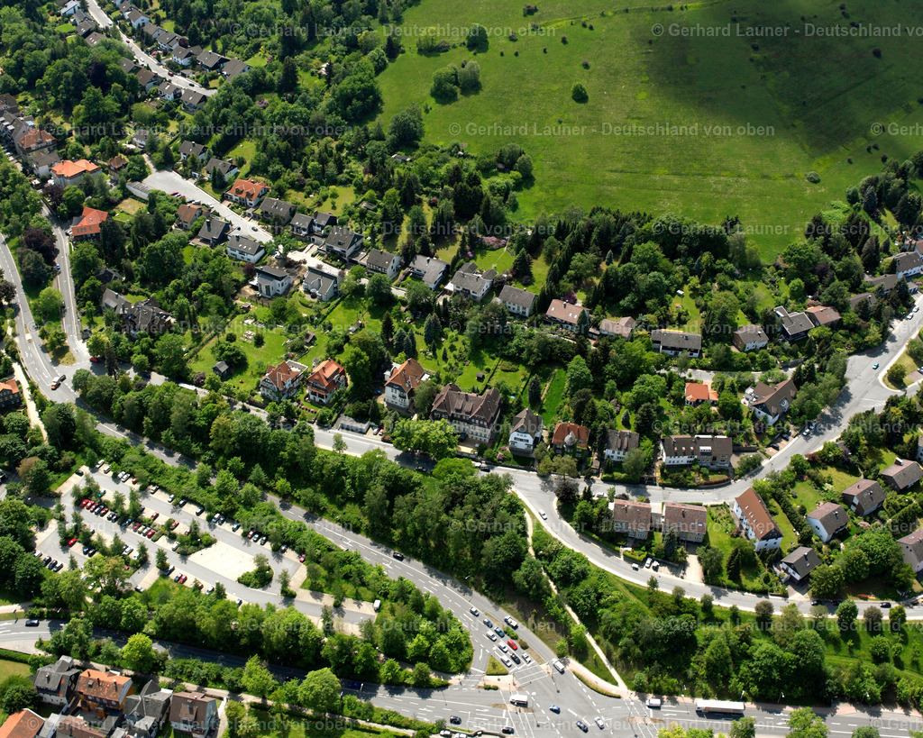 2638368 | GOSLAR GEORGENBERG 09.06.2006 Wohngebiet - Mischbebauung der Mehr- und Einfamilienhaussiedlung  in Georgenberg im Bundesland Niedersachsen, Deutschland // Residential area - mixed development of a multi-family housing estate and single-family housing estate  in Georgenberg in the state Lower Saxony, Germany Foto: Gerhard Launer