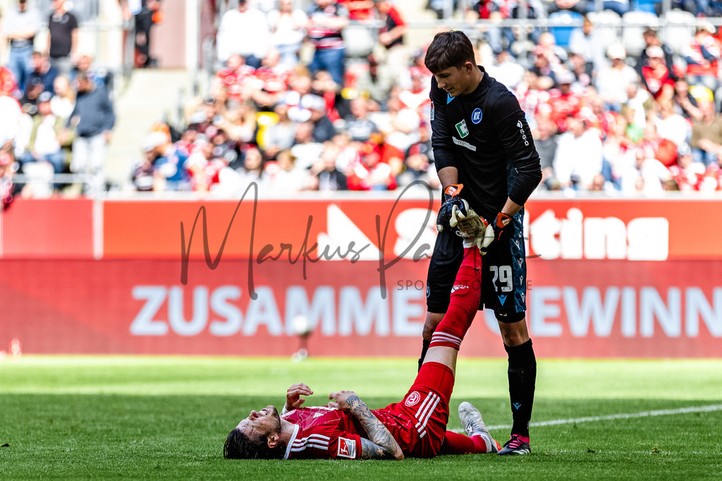 Fortuna Düsseldorf vs. Karlsruher SC | Düsseldorf, 30.04.2023: 2. Bundesliga, 30. Spieltag, Fortuna Düsseldorf gegen Karlsruher SC in der Merkur Arena in Düsseldorf. Foto: sportfotografie.ms | Markus Paletta - Realisiert mit Pictrs.com
