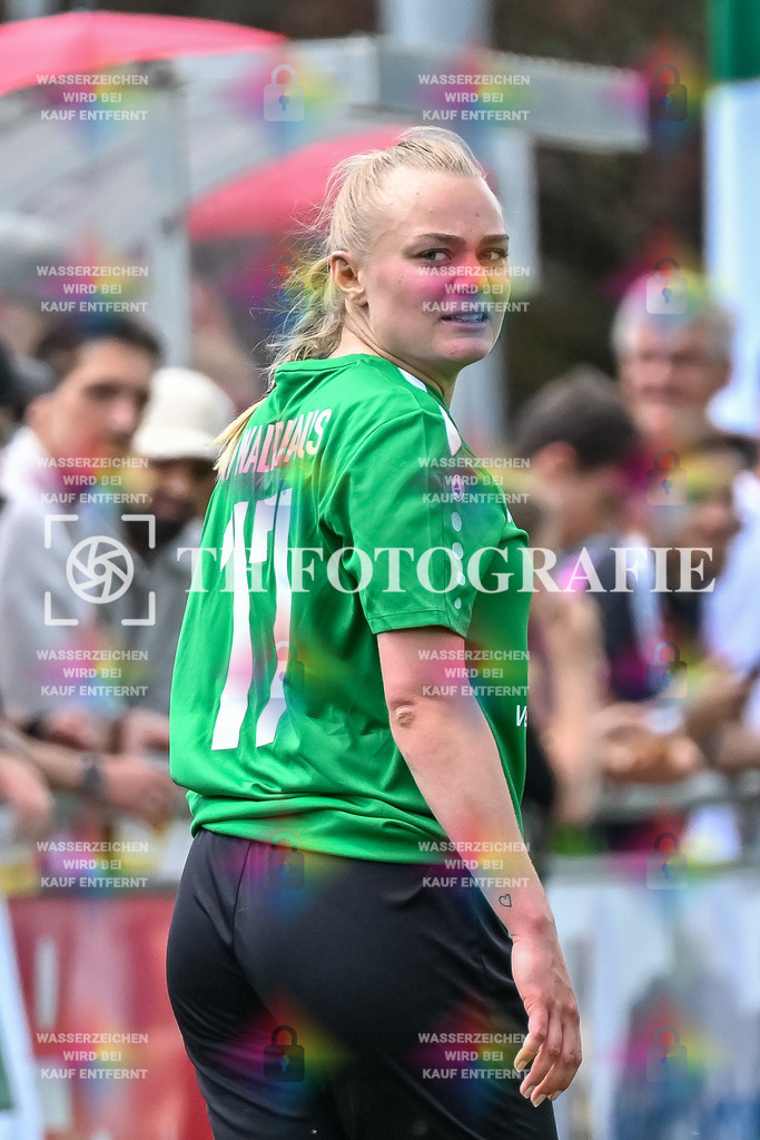 GER, FC Hauingen - SV Waldhaus, Frauen-Fussball, Rothaus Bezirkpokal, Finale, Saison 2024/2025, 29.05.2025 | Luisa de Almeida (SV Waldhaus, #17)GER, FC Hauingen - SV Waldhaus, Frauen-Fussball, Rothaus Bezirkpokal, Finale, Saison 2024/2025, 29.05.2025Foto: TH Fotografie/Thomas Hess