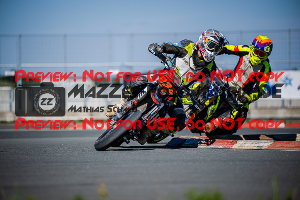 MaZZes_FotoMatrix_220903_1154 | S3