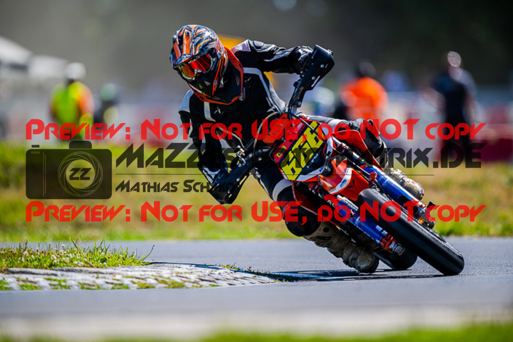 MaZZes_FotoMatrix_220703_9541 | S2