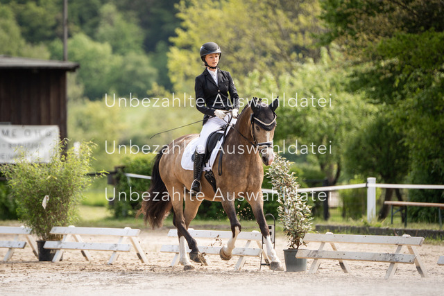 Bad_Meinberg_08247 | saradresslerfotografie - Realisiert mit Pictrs.com