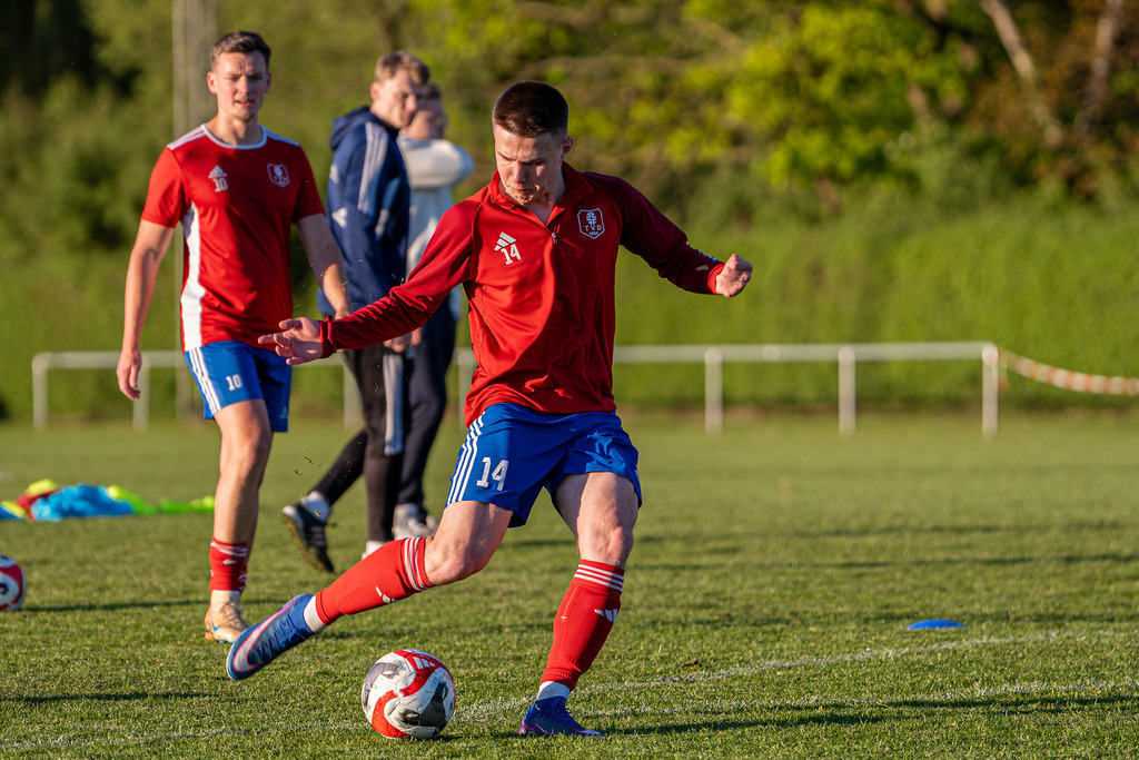 Fußball I Herren I Saison 2025-2026 I Landesliga Weser-Ems I 17. Spieltag I TV Dinklage - VfR Voxtrup I 12677 | jns.sportfotos - Realisiert mit Pictrs.com