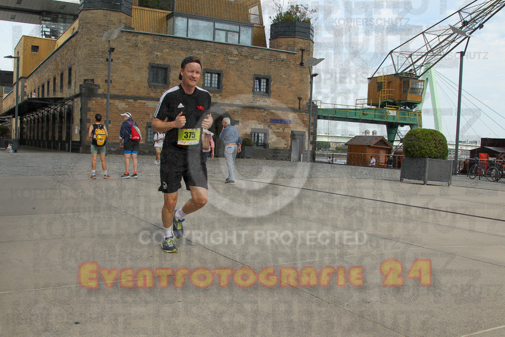 250920_1323_EV4_5374 | Sportfotografie im Rhein-Sieg Kreis, Köln, Bonn, NRW, Rheinland Pfalz, Hessen, etc. Unser Tätigkeitsfeld umfasst den Laufsport vom Volkslauf über den Marathon, Duathlon, Triathon bis zum Ultralauf wie Kölnpfad Ultra oder Schindertrail.