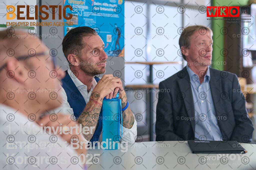 270_202509_EmployerBranding_NZ6_0100 | proPHOTO - Realisiert mit Pictrs.com