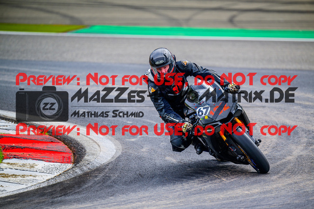 MaZZes_FotoMatrix_240910_6007705_2868 | GELB