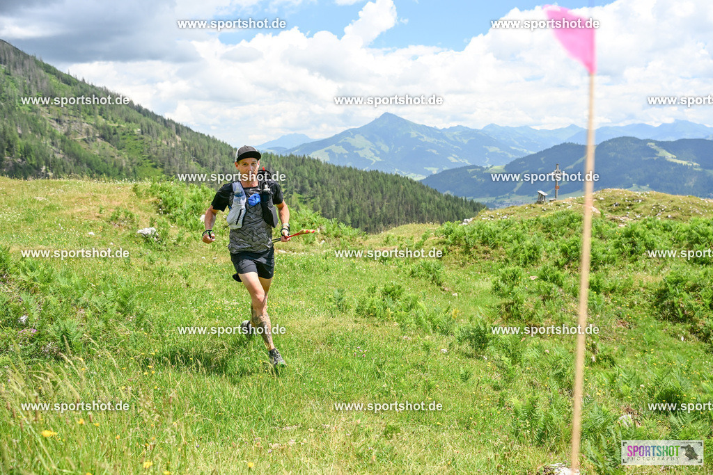 SZI_8150 | Rund um das Thema Sport-Event-Fotografie & individuelle Teilnehmerfotos. Jeder Teilnehmer wird fotografiert.