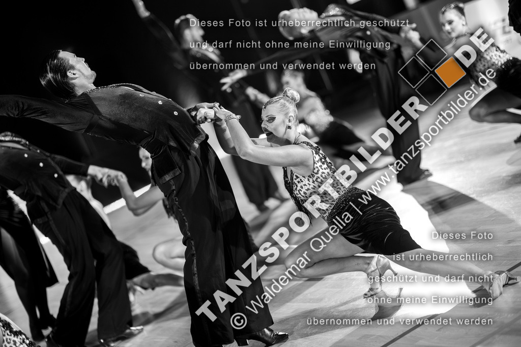 20260321-10296 | Hier finden Sie Tanz Bilder vom Latein und Standard Formationen tanzen. Sportbilder vom Tanzsport. Schöne Fotos und von Weltmeisterschaft, Europameisterschaft, Bundesliga, Regionalliga, Oberliga und Landesliga sowie von GOC Stuttgart, DanceComp, WM Bremen