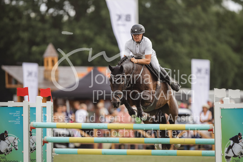 230716_LC_GroßerPreis-904 | Deine schönsten Turniermomente als professionelle Fotos! Entdecke hochwertige Pferdesport-Fotografie im Online-Shop. Jetzt Fotos finden & bestellen!