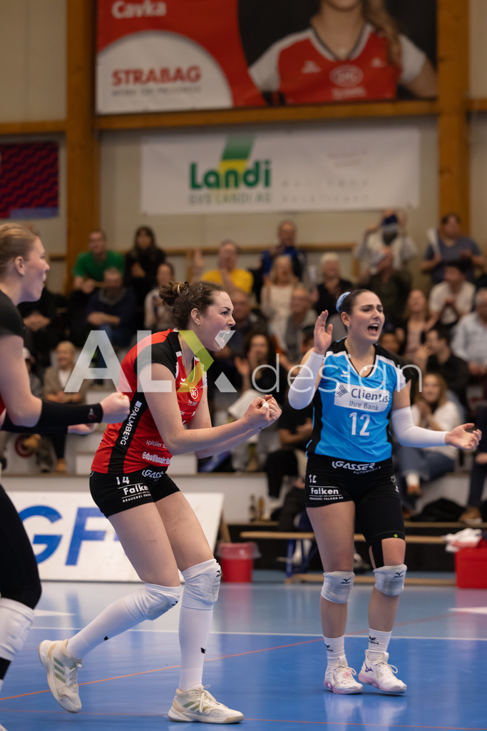 Volleyball I Frauen I Saison 2025-2026 I Volleyball NLA | Women I Round 16 I VC Kanti Schaffhausen - Viteos NUC I 31.01.2026 | 14 Josipa Marković (HR) (VC Kanti Schaffhausen) – Aussen  //  12 Isabella Loffreda (CH) (VC Kanti Schaffhausen) – Libera - Realisiert mit Pictrs.com