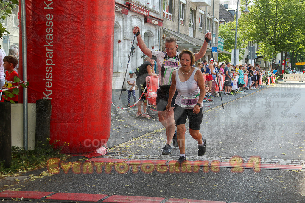 220625_1703_EX1_5940 | Sportfotografie im Rhein-Sieg Kreis, Köln, Bonn, NRW, Rheinland Pfalz, Hessen, etc. Unser Tätigkeitsfeld umfasst den Laufsport vom Volkslauf über den Marathon, Duathlon, Triathon bis zum Ultralauf wie Kölnpfad Ultra oder Schindertrail.