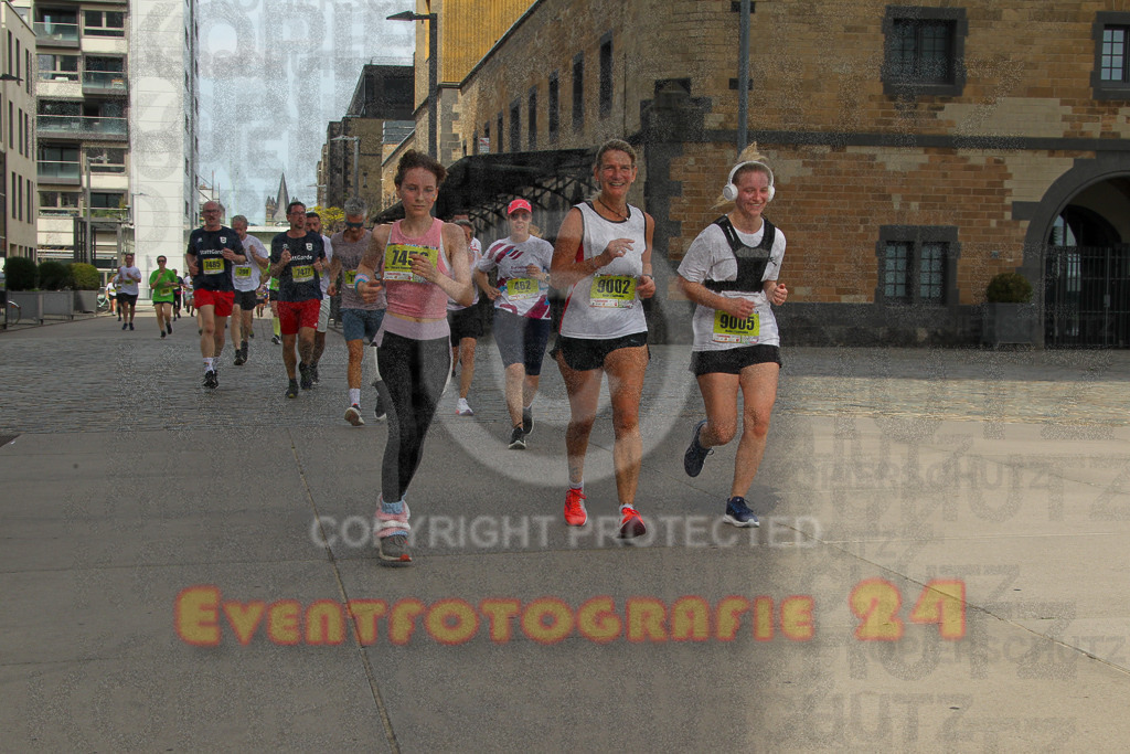 250920_1329_EV4_5785 | Sportfotografie im Rhein-Sieg Kreis, Köln, Bonn, NRW, Rheinland Pfalz, Hessen, etc. Unser Tätigkeitsfeld umfasst den Laufsport vom Volkslauf über den Marathon, Duathlon, Triathon bis zum Ultralauf wie Kölnpfad Ultra oder Schindertrail.