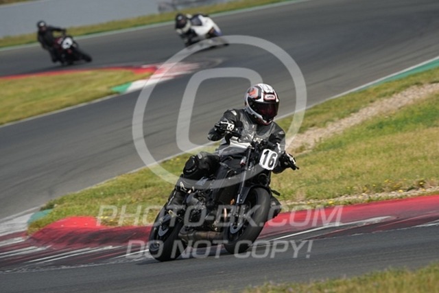 2024_08_15_PBK_16337 | Sportfotografie; SlowMotion; Video; Rennstrecke; Hafeneger; Speer; Racing; RSE; BMW; CBO; Trackday; Motorsportarena; Hockenheimring; Brno; Most; Barcelona; Valencia