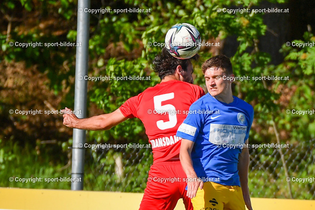 AUT, OOE Transdanubia Landescup Finale, SU St.Martin i. Mkr. vs Askoe Oedt | 26.05.2022, Aubachstadion SU St.Martin i. Mkr., AUT, OOE Transdanubia Landescup Finale, SU St.Martin i. Mkr. vs Askoe Oedt, im Bild Martin Lindak (St. Martin i. Mkr.) vs Ivan Leovac (Oedt)