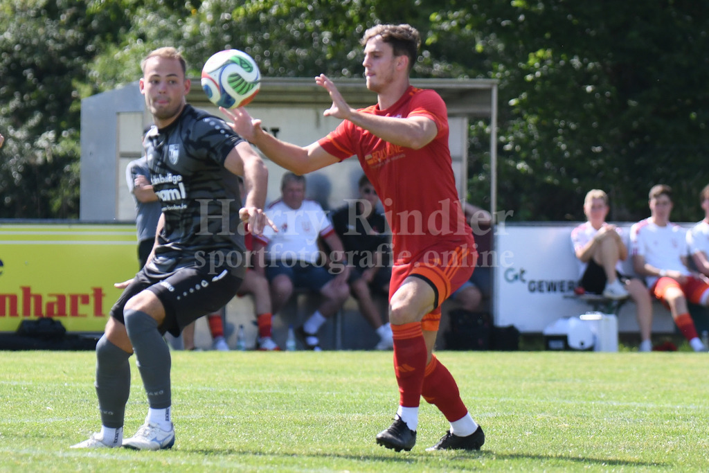 Testspiel SV Neuhausen/Offenberg : FC Künzing | Tim Kammerl (SV Neuhausen)
 - Realisiert mit Pictrs.com