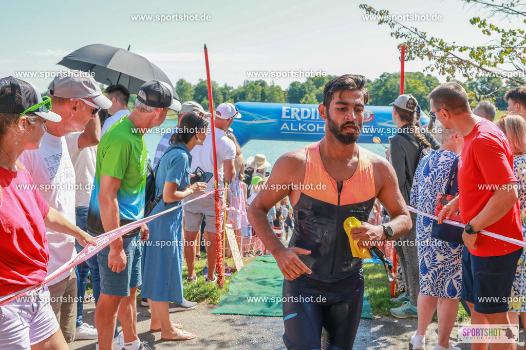AR7_9178 | Karlsfeld Triathlon 2025 #karlsfeldtriathlon #karlsfeldtriathlon2025  #karlsfeldrace  #yourpictrs #triathlon_karlsfeld #tsveintrachtkarlsfeld #sportshot_your_pictrs @Sportshotphotography @Triathlon Karlsfeld - TSV Eintracht Karlsfeld Triathlon Copyright: www.sportshot.de