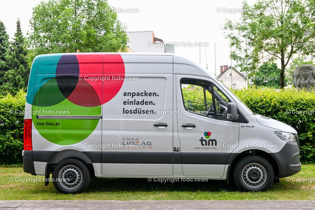 Pressekonferenz LINZ AG - tim Linz - Eine Erfolgsgeschichte_ 05.06.2023-30 | 05.06.2023, Linz AG, AUT, Pressekonferenz LINZ AG - tim Linz - Eine Erfolgsgeschichte, im Bild tim Transporter