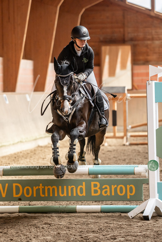 260329_Barop_18_033 | farbklaex.com