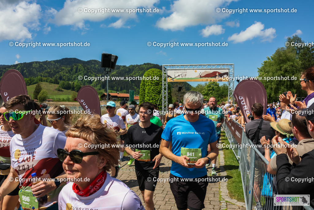 2U6A5153 | Schliersee Lauf 2026 #flowmotion #schlierseelauf #junglückschlierseelauf #schliersee #halbmarathon @junglueck #sportshot_your_pictrs #yourpictrs #canondeutschland #canonsportphotography