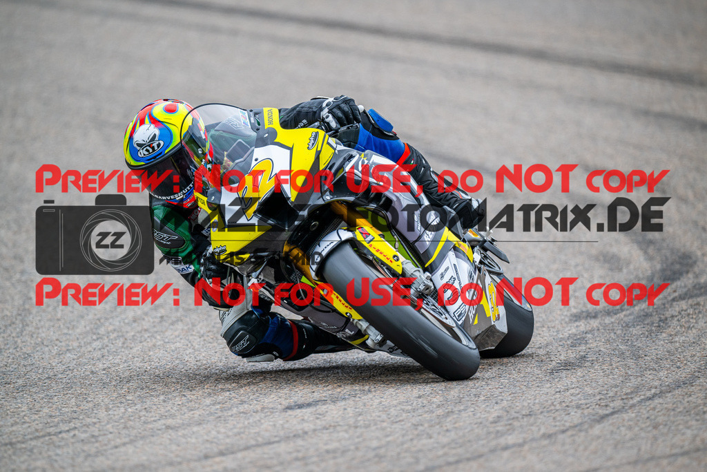 MaZZes_FotoMatrix_240503_6007705_6729 | STK1000