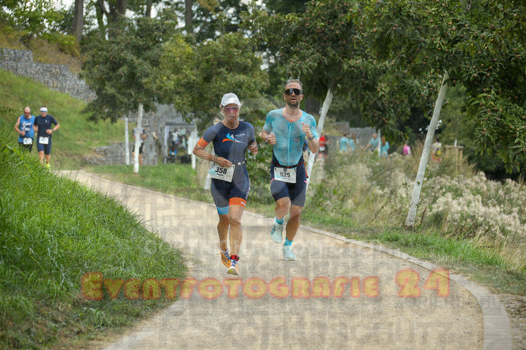 250824_1359_EX1_4508 | Sportfotografie im Rhein-Sieg Kreis, Köln, Bonn, NRW, Rheinland Pfalz, Hessen, etc. Unser Tätigkeitsfeld umfasst den Laufsport vom Volkslauf über den Marathon, Duathlon, Triathon bis zum Ultralauf wie Kölnpfad Ultra oder Schindertrail.