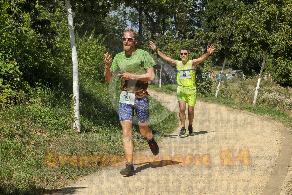 250824_1233_EX1_9704 | Sportfotografie im Rhein-Sieg Kreis, Köln, Bonn, NRW, Rheinland Pfalz, Hessen, etc. Unser Tätigkeitsfeld umfasst den Laufsport vom Volkslauf über den Marathon, Duathlon, Triathon bis zum Ultralauf wie Kölnpfad Ultra oder Schindertrail.