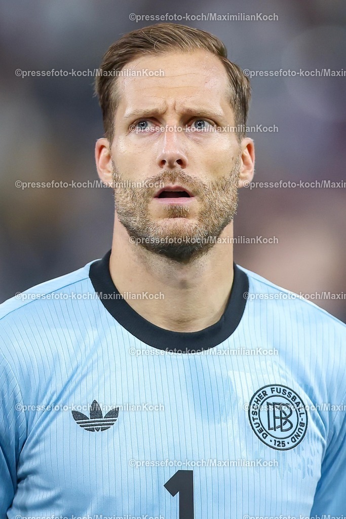 DFB10102502075 | 10.10.2025, Fußball, Länderspiel, Deutschland - Luxemburg, UEFA WM-Qualifikation, 2025/2026, Gruppe A, PreZero Arena in Sinsheim: Torwart Oliver Baumann (GER #01) DFB regulations prohibit any use of photographs as image sequences and or quasi-video.