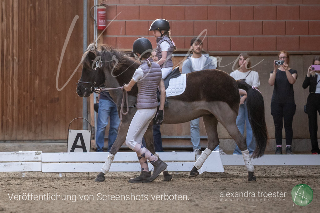 250405_Barop_01_273 | farbklaex.com