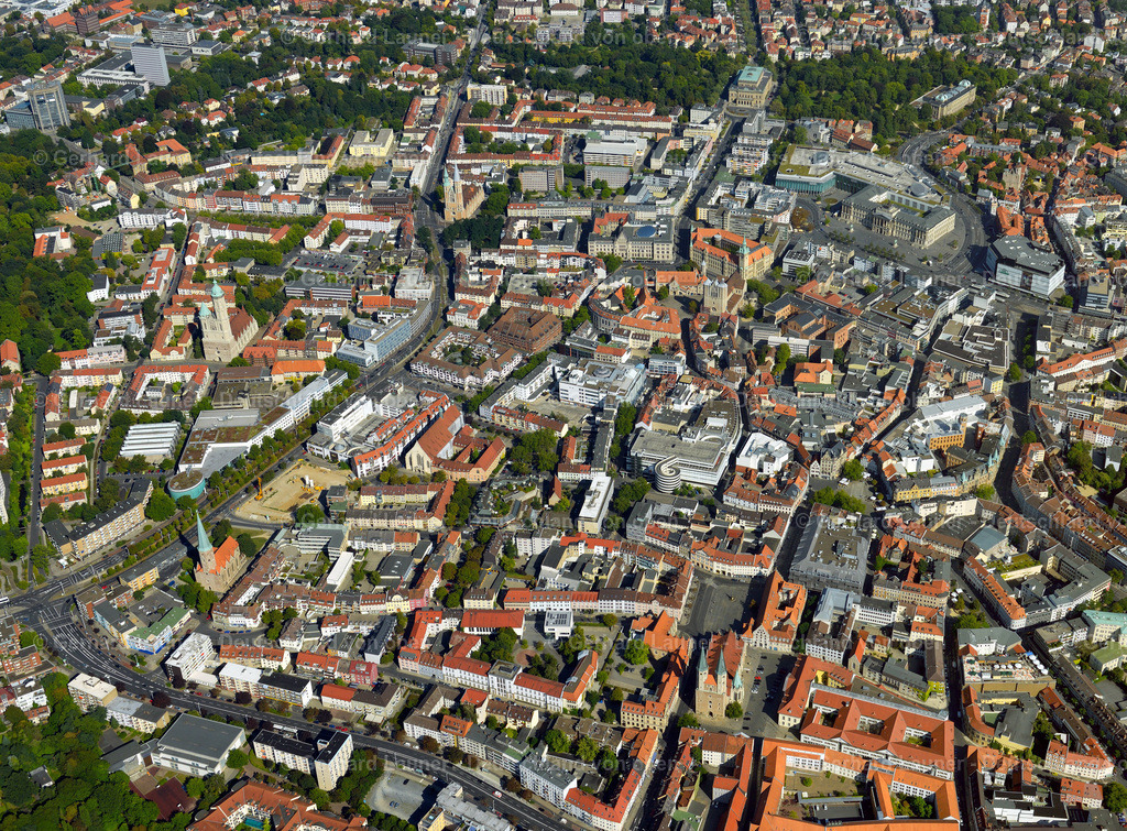 3292893 | Online-Shop für Luftbilder aus Deutschland. Seit über 45 Jahren baut Gerhard Launer das Luftbildarchiv mit unterschiedlichsten Themen stetig weiter aus.