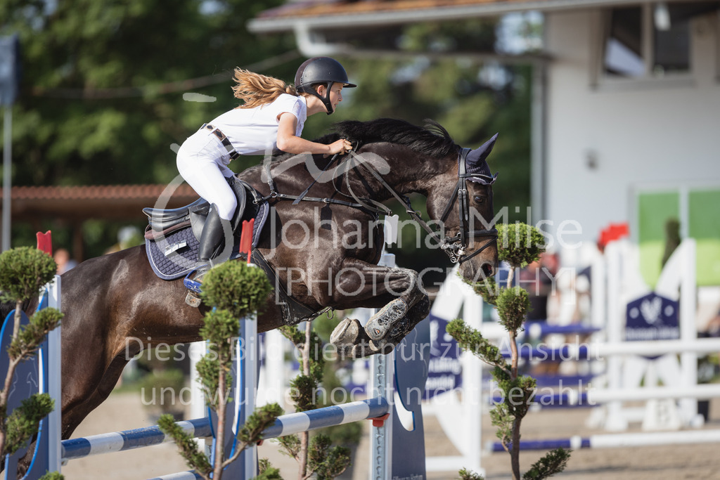 230624_PfSpTa_A2-Spr-201 | Deine schönsten Turniermomente als professionelle Fotos! Entdecke hochwertige Pferdesport-Fotografie im Online-Shop. Jetzt Fotos finden & bestellen!