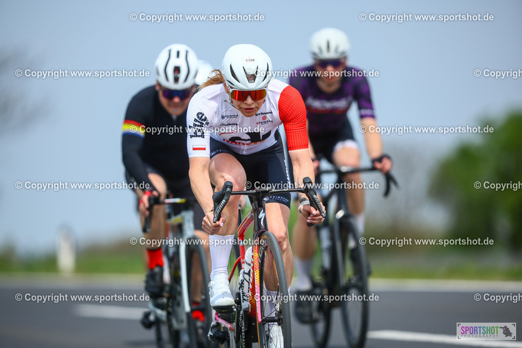 280_TRA56407 | Neusiedlersee Radmarathon 2026@sportshot_your_pictrs #yourpictures#roadtowm2029 #nrm #neusiedlerseeradmarathon #neusiedlersee #neusiedlerseetourismus #burgenland #mörbisch #nrm26 #burgenlandtourismus #voglundco #poweredbyburgenlandtourismus #radsport #rad #marathon #ucigranfondo #visitburgenland #ucigranfondoworldseries