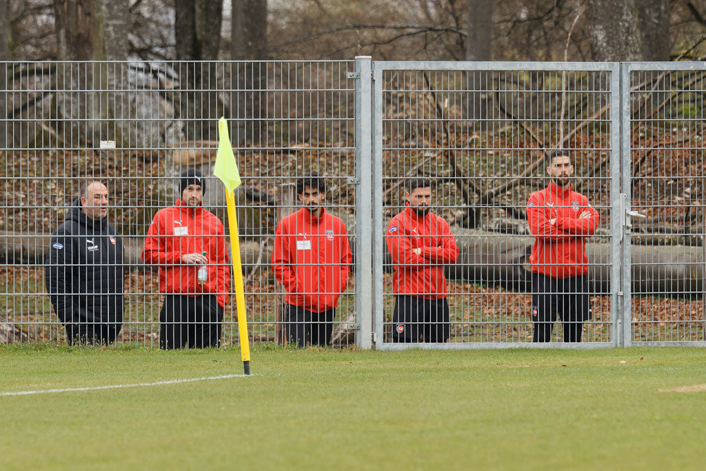 20260412-FCHS04_054 | 1.FC Heidenheim 1846 vs. FC Schalke 04, Fußball, U19, A-Junioren, NWL, U19-DFB-Nachwusliga, 2025/2026, 8. Spieltag, 12.04.2026 in Heidenheim, Walter-Birkhold-Jugendstadion (Foto: Michael Bulling) - Realisiert mit Pictrs.com