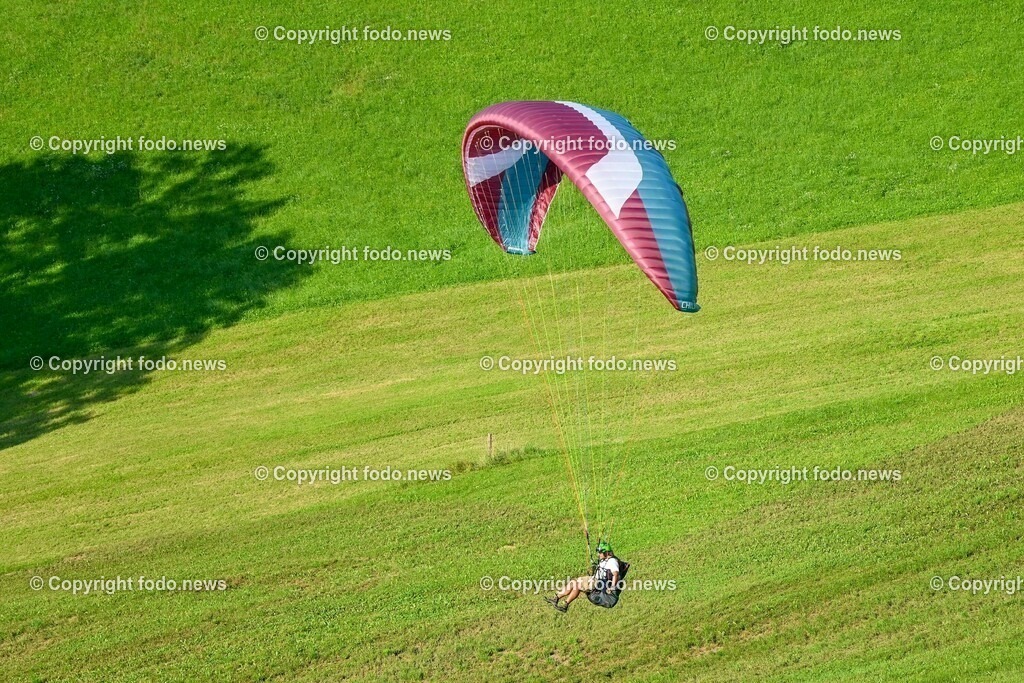 Flugschule Ternberg_ 17.08.2023-13 | 17.08.2023, Ternberg, AUT, Flugschule, im Bild Saman Kheyrmanesh (Flugschueler) im Flug