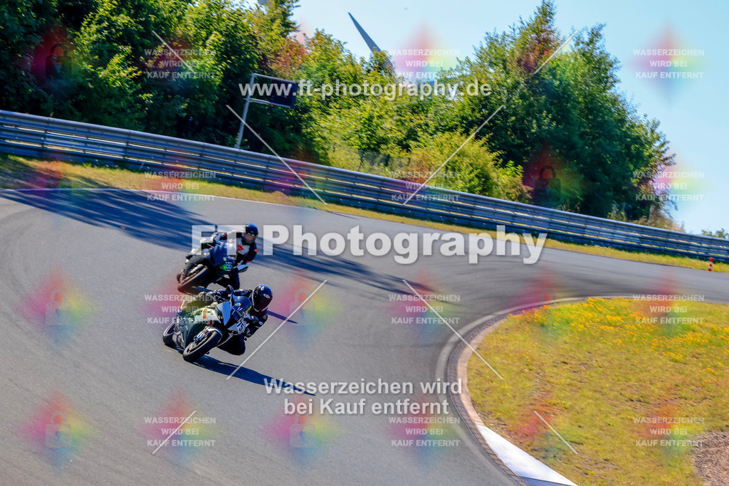 _TCM5574 | Hier findet Ihr Bilder von Touristenfahrten auf der Nürburgring Nordschleife oder von anderen Veranstaltungen die ich besucht habe. Viel Spass beim Durch Schauen 