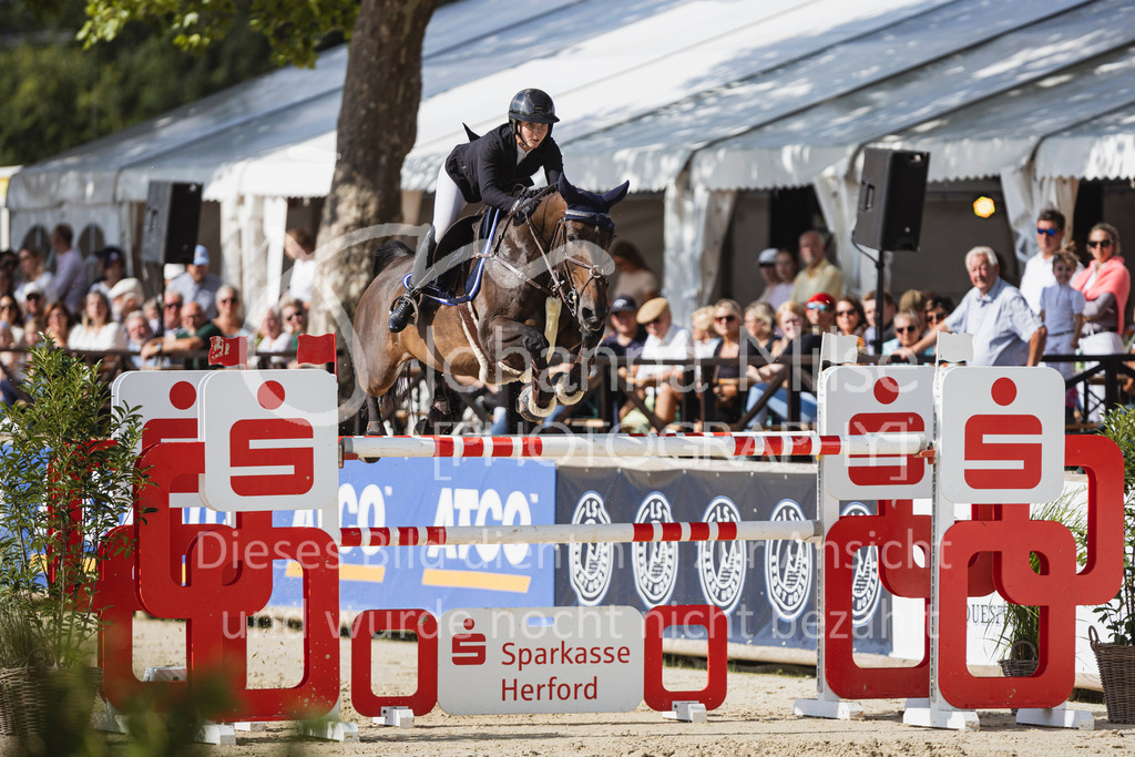 250713_BHO_S2-Spr_GP-982 | Deine schönsten Turniermomente als professionelle Fotos! Entdecke hochwertige Pferdesport-Fotografie im Online-Shop. Jetzt Fotos finden & bestellen!