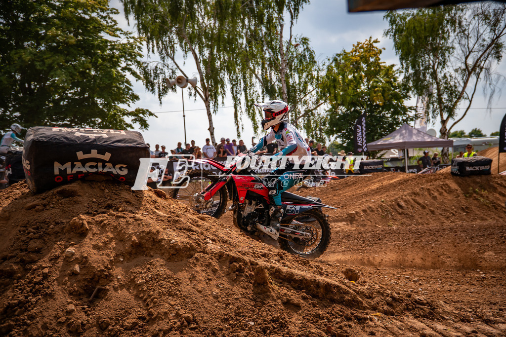 DSC08175 | fourtyeightmedia - Realisiert mit Pictrs.com