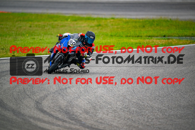 MaZZes_FotoMatrix_240701_6007705_5014 | GELB