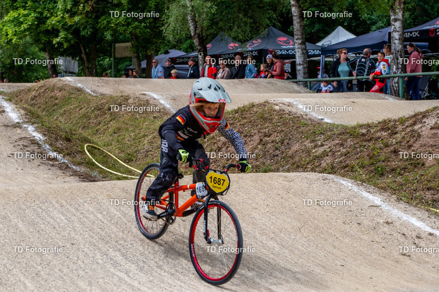 BayBMX2026-05013 | Fotogalerie von Thomas Dettweiler mit Eventbildern und lizenzfreien Fotos. Perfekt als Wandbild, für Büro, Website oder private Nutzung. - Realisiert mit Pictrs.com