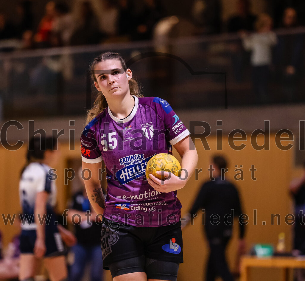 2024-11-24_113_SpVgg_Altenerding_gegen_HC_Donau-Paar_II | Erding, Deutschland, 24.11.2024:Handball, Bezirksoberliga Frauen Altbayern 2024 / 2024, 6. Spieltag, SpVgg Altenerding gegen HC Donau/Paar II, Endergebnis: 24:24Verena Kaiser (SpVgg Altenerding, #55)Foto: Christian Riedel / fotografie-riedel.net