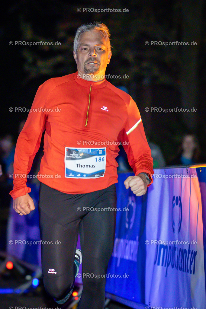 Computacenter Martinslauf Sindorf 2022 in Kerpen-Sindorf, 10.11.2022 | Impressionen vom Computacenter Martinslauf Sindorf 2022 am 10.11.2022 in Kerpen-Sindorf (Nordrhein-Westfalen).